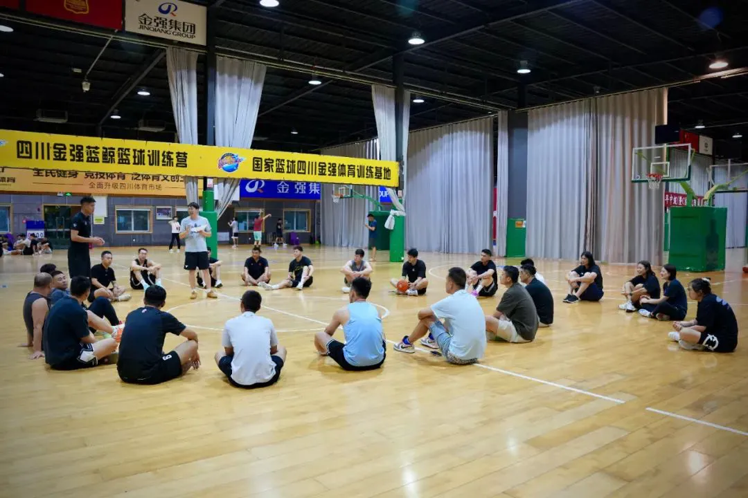 制定篮球交流计划以促进个人技能发展的方法_1